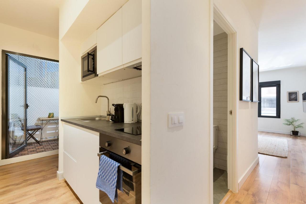 Urban Chill Apartments By Olala Homes โอสปิตาเล็ต เดอ โยเบรกัต ภายนอก รูปภาพ